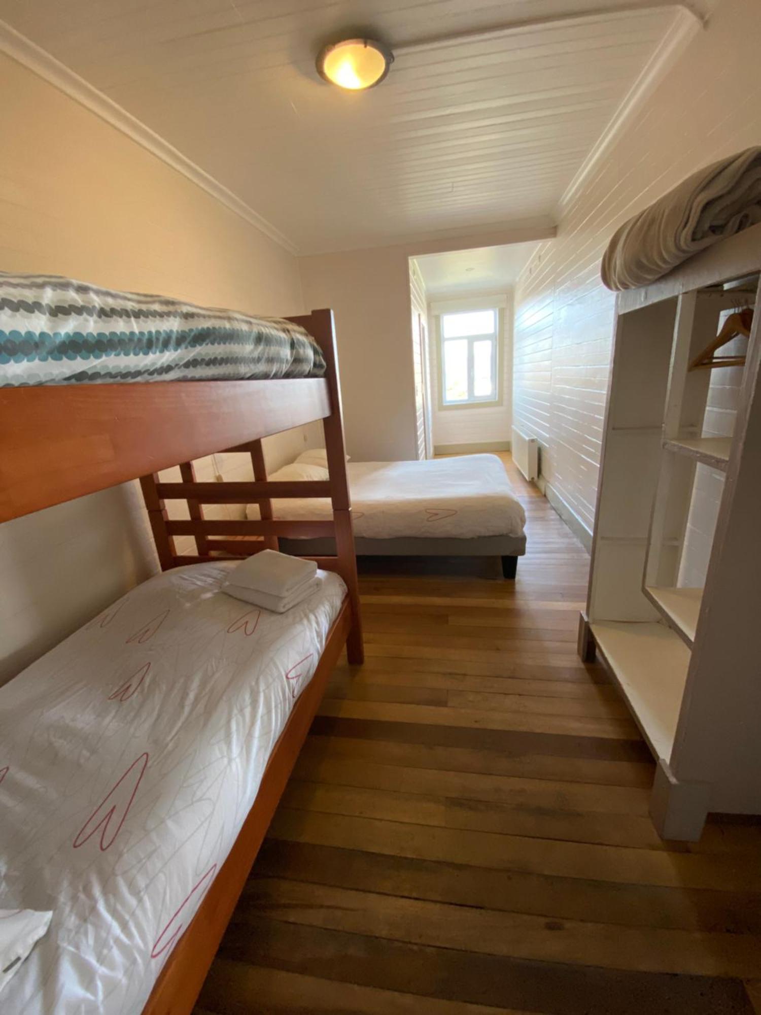 Hostal Compass Del Sur Puerto Varas Exterior foto